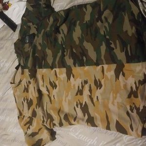 Men's Tan camo zipper shirt